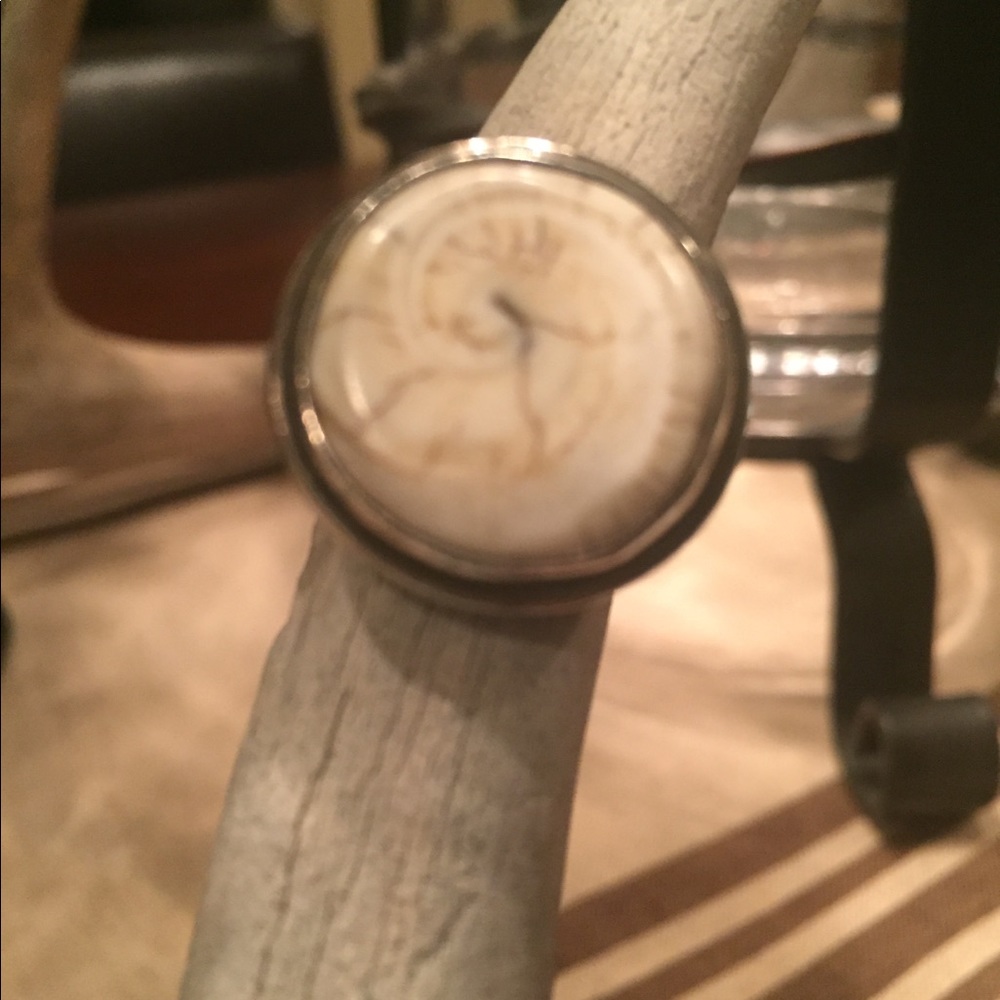 Vintage Conch Shell Ring